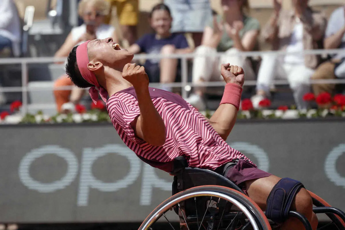 小田凱人選手の全仏オープン優勝シーン
