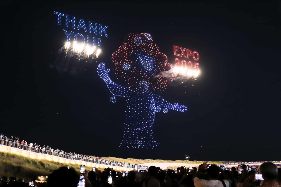 レッドクリフ、万博ドローンショーでギネス記録認定。閉幕日は最多となる3000機が飛行、巨大ミャクミャクも登場（トラベル Watch） -  Yahoo!ニュース