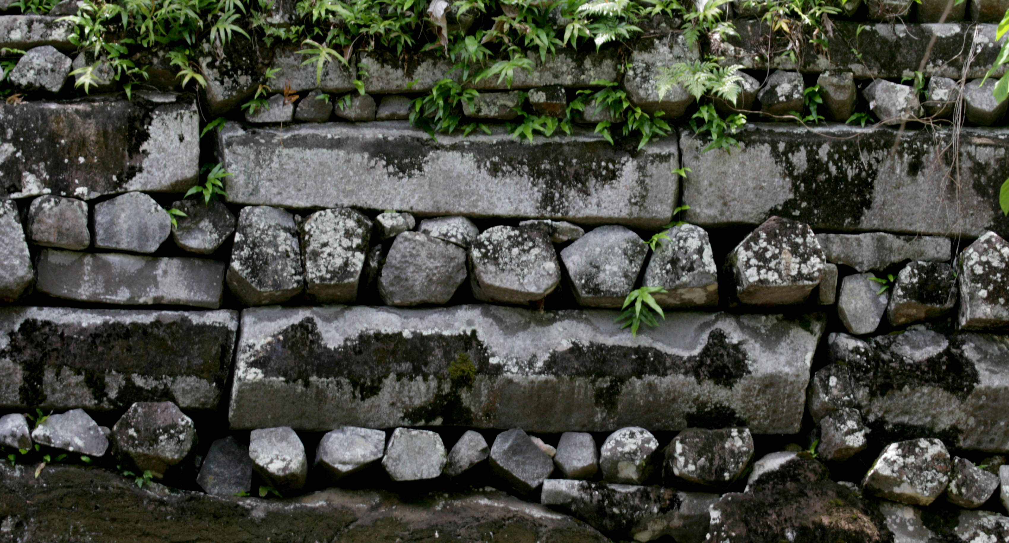 Smarthistory – Nan Madol: “In the space between things”