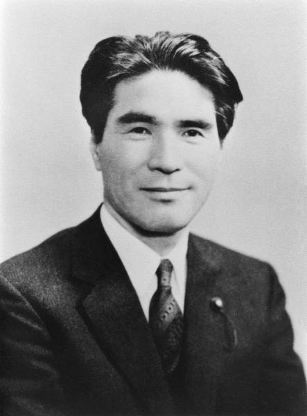 １９７２年、衆院選挙に立候補したころの村山富市氏：村山富市元首相 写真特集：時事ドットコム