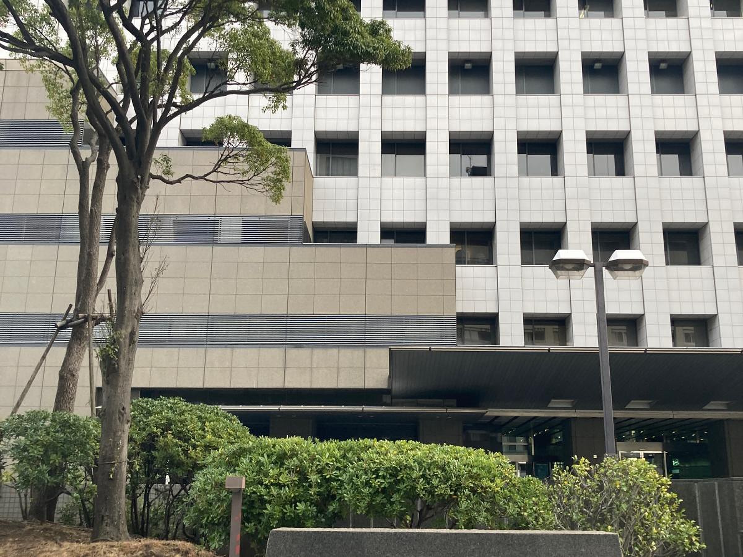 一般的な警察署の外観例