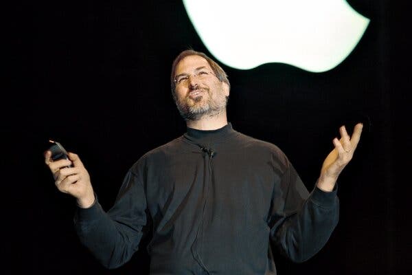 Steve Jobs氏のタートルネック姿