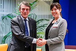 小野田紀美大臣の公式ポートレート