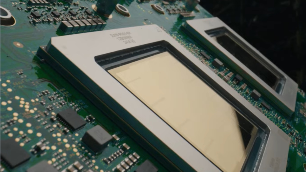 出典: WinBuzzer, ライセンス: CC BY-SA 4.0 Google Ironwood TPU chip on board