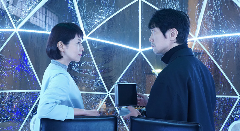 出典: COAMIX, CC BY-SA, https://corp.coamix.co.jp/en/popuplp/interview_0903/ 沢口靖子 in 科捜研の女 インタビューシーン